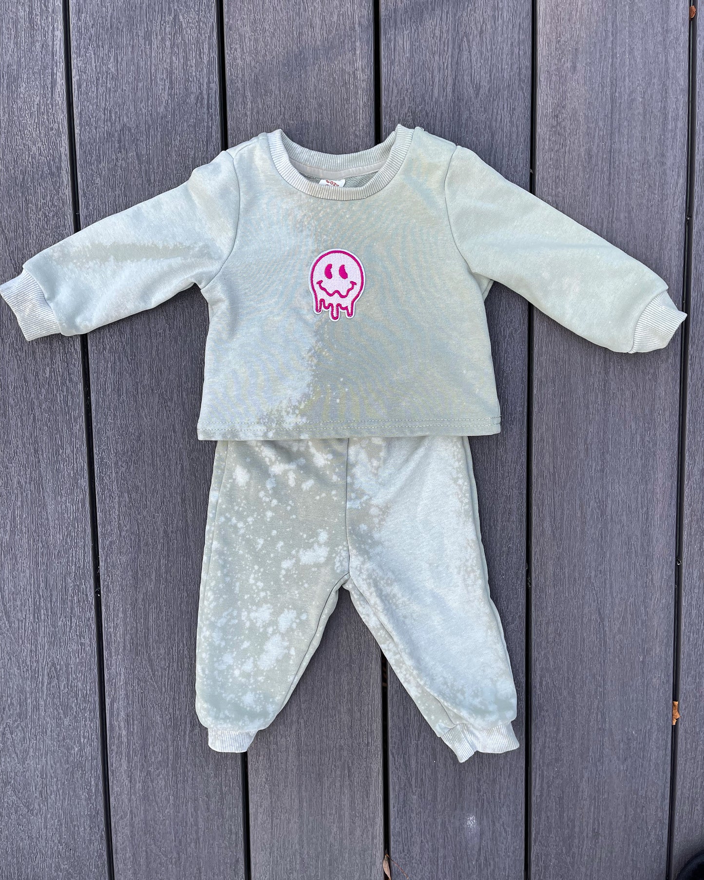 Dyed sweatsuit