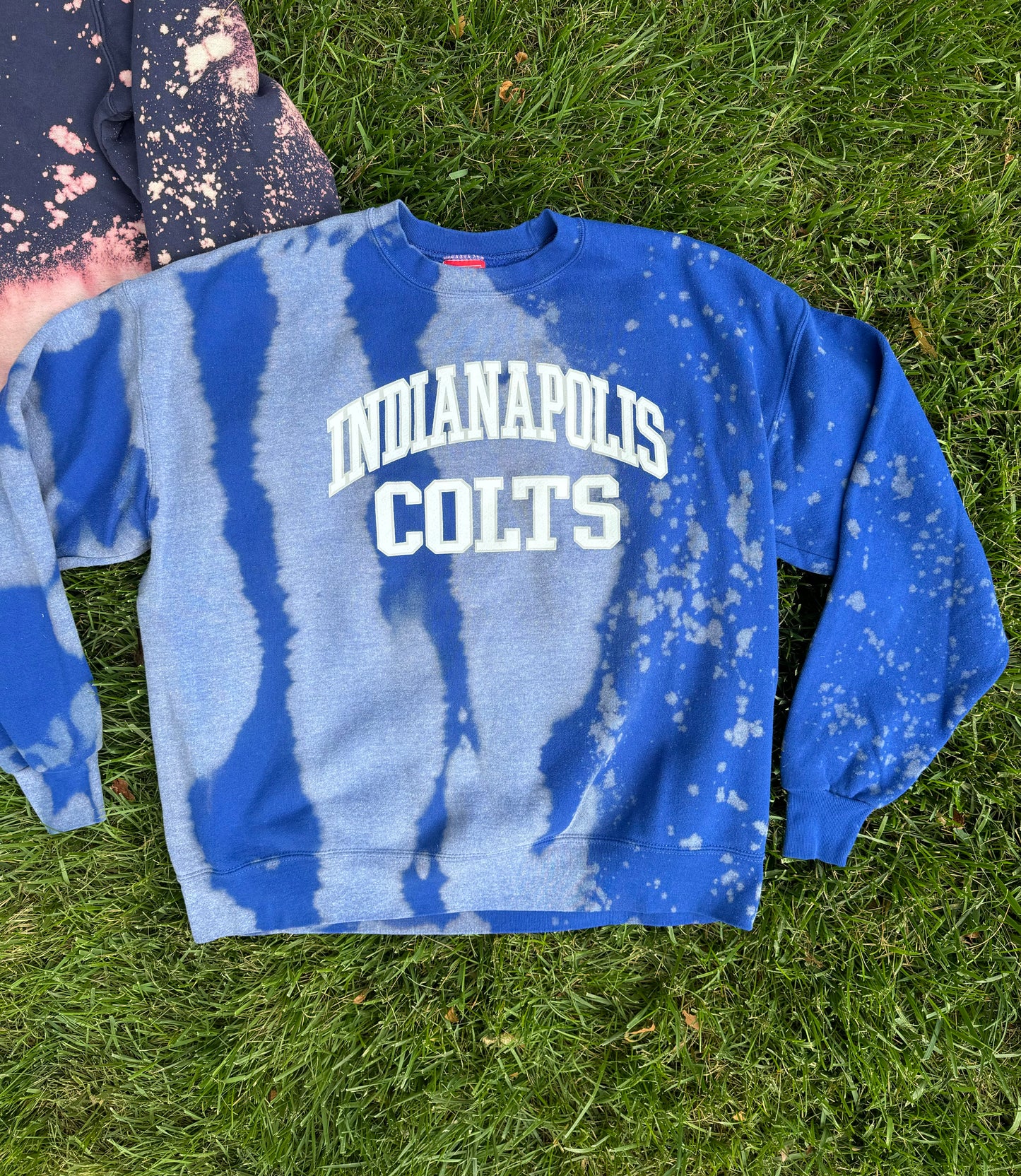 Colts crewneck