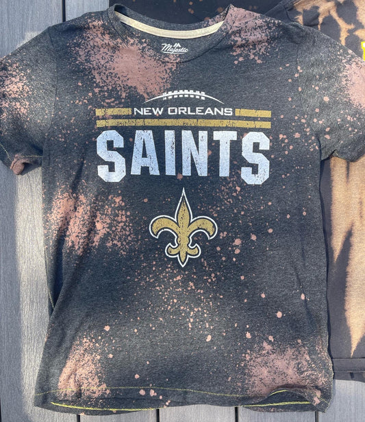 Saints tee